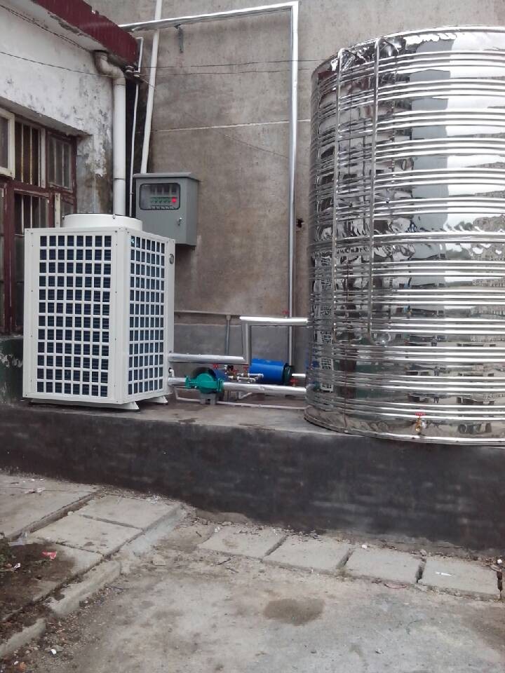 学校空气能热水器工程 