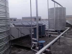 东莞圣诺盟工业城太阳能热泵热水工程